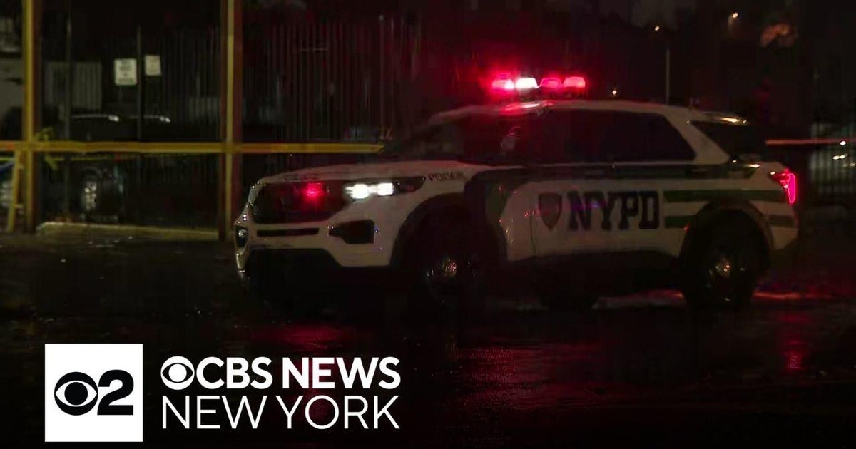 Officer shot armed suspect in the Bronx, NYPD says - CBS New York