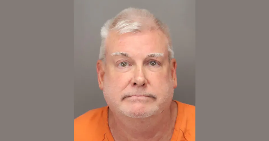 Florida dentist pleads guilty to sending over 100 threats to multiple people, including election official Florida dentist pleads guilty to sending over 100 threats to multiple people, including election official