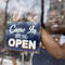 What businesses are open and closed on Thanksgiving Day?