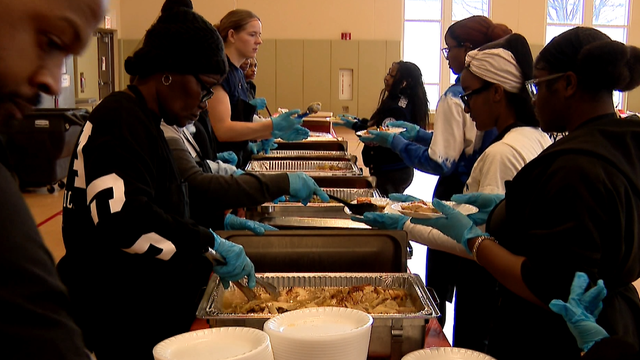 chicago-salvation-army-thanksgiving.png 