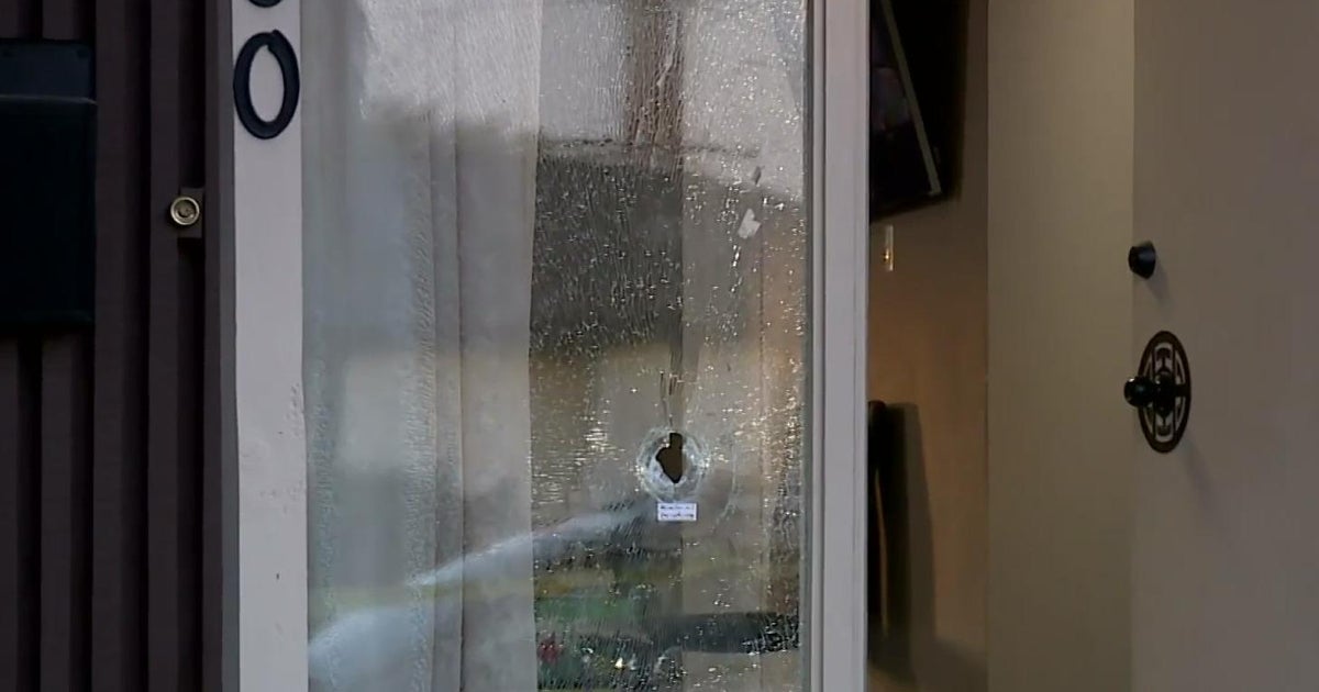 Latest on Sacramento atttempted burglary that led to gunfire, chase