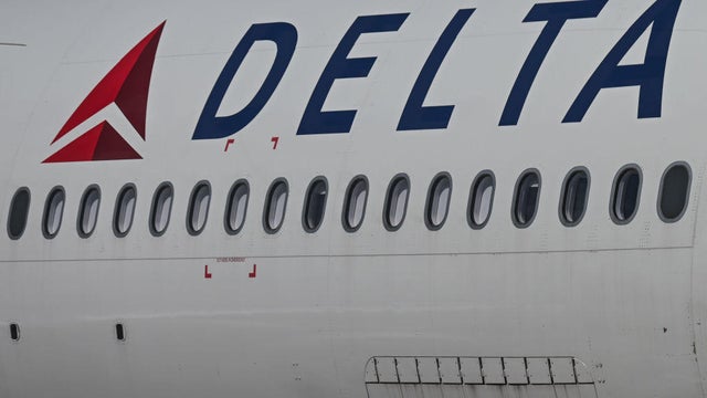 Stowaway who flew from New York to Paris removed after creating disturbance on return flight to U.S.
