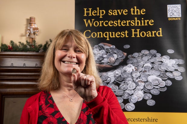 chair-of-wham-caroline-naisbitt-launches-campaign-to-save-the-worcestershire-hoard.jpg