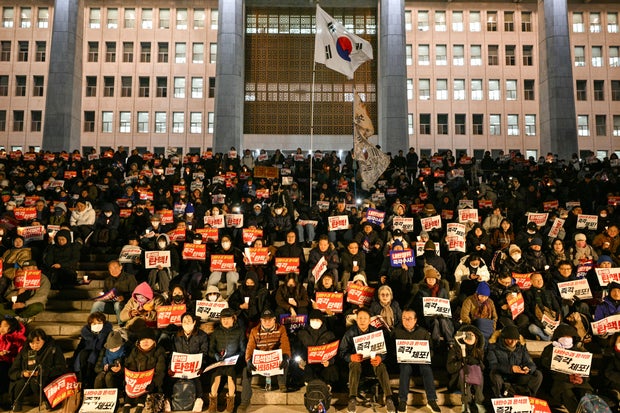 TOPSHOT-SKOREA-POLITICS-CONFLICT