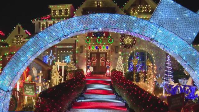 McKinney couple's Christmas display 