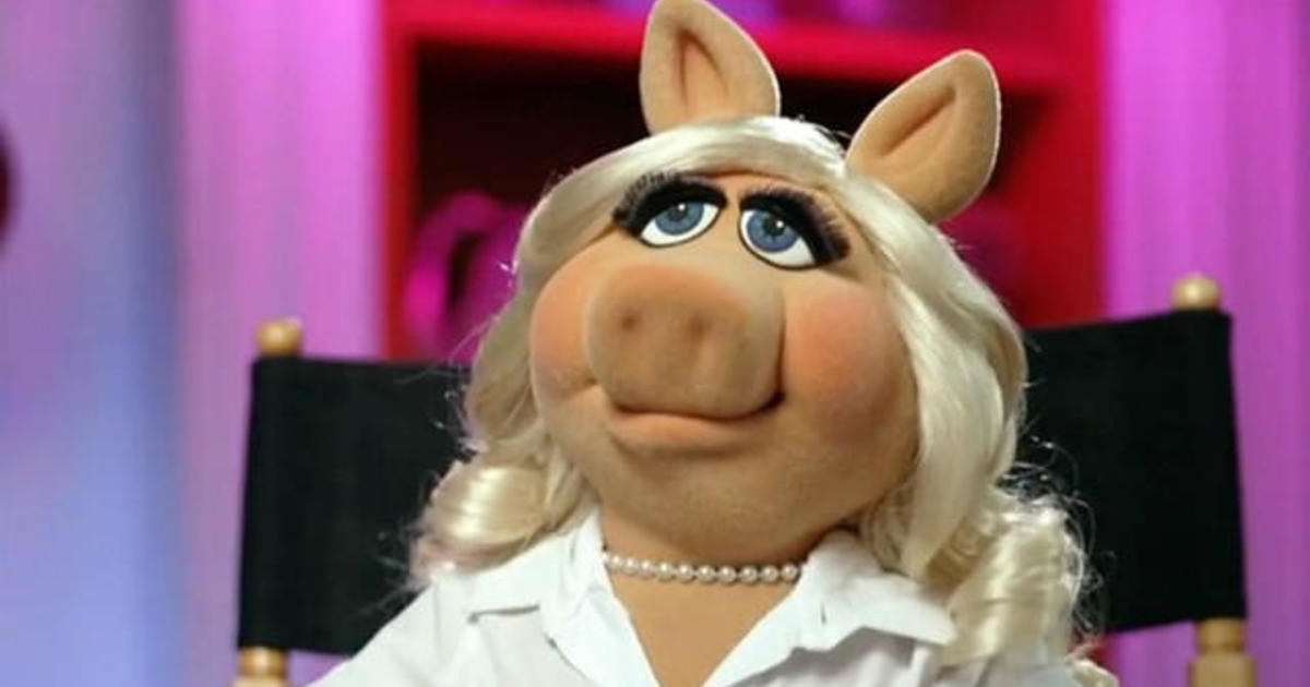 Eye on America: Celebrating 50 years of Miss Piggy, Catholic women push for female priests