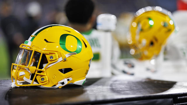 Oregon v UCLA 