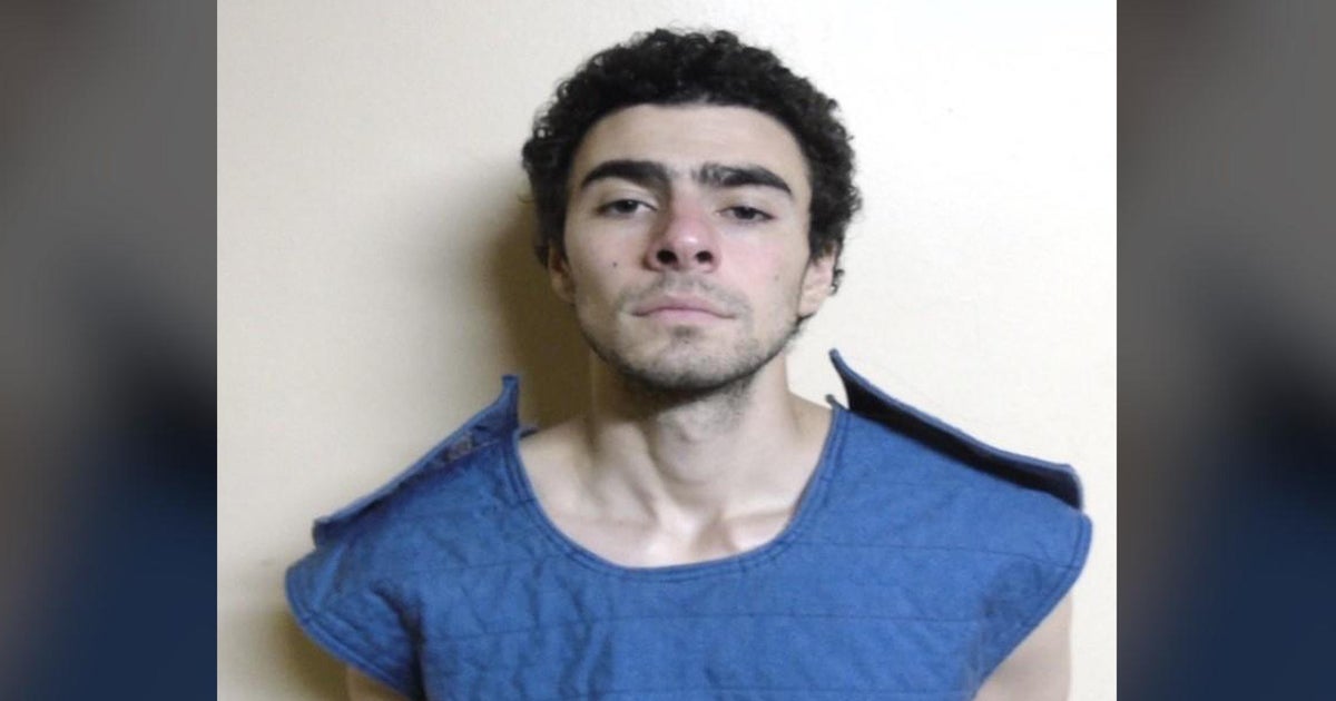 Luigi Mangione, suspect in UnitedHealthcare CEO Brian Thompson’s killing, charged with murder in NYC Luigi Mangione, suspect in UnitedHealthcare CEO Brian Thompson’s killing, charged with murder in NYC