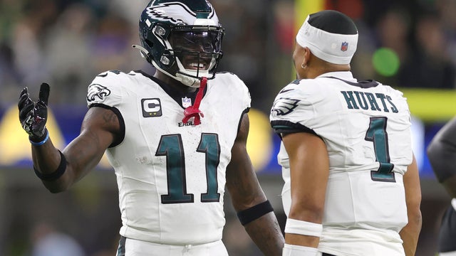 Eagles Rams Football 