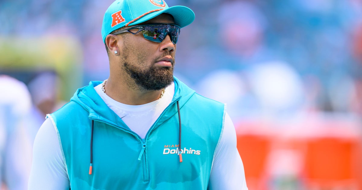Dolphins LB Bradley Chubb eyes return after his major knee injury in 2023 Dolphins LB Bradley Chubb eyes return after his major knee injury in 2023