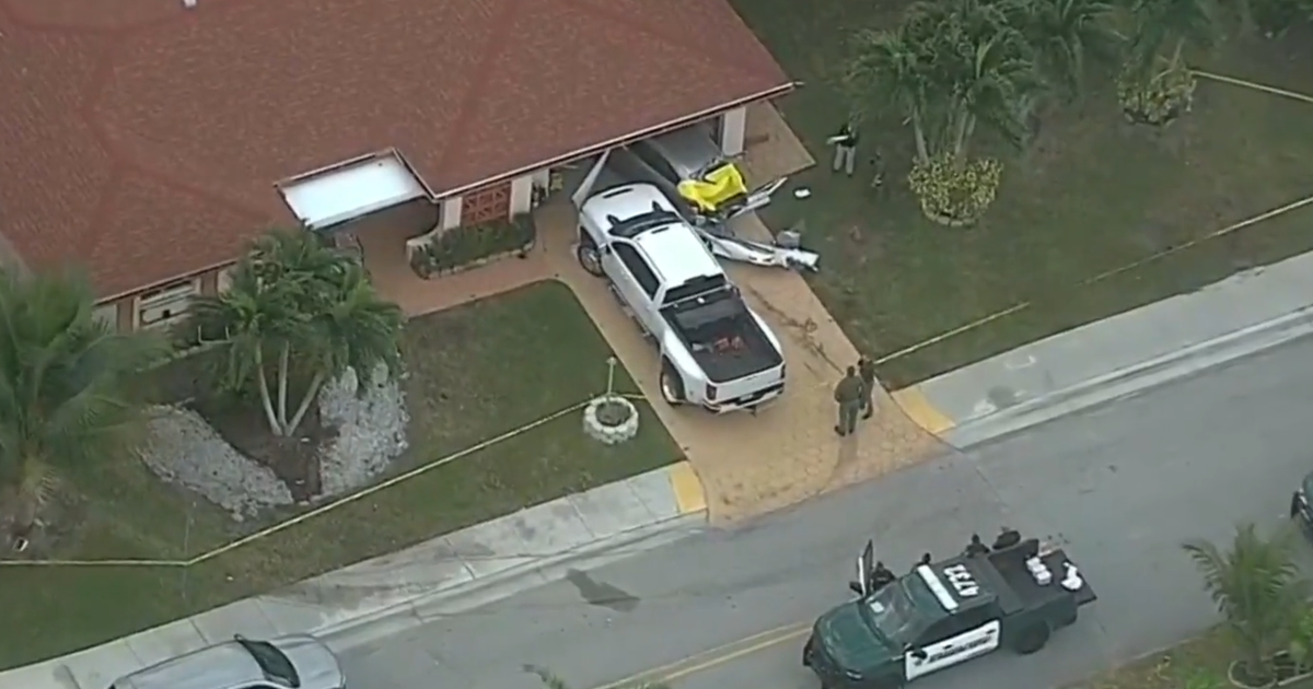 Man found dead in Tamarac home after SWAT standoff