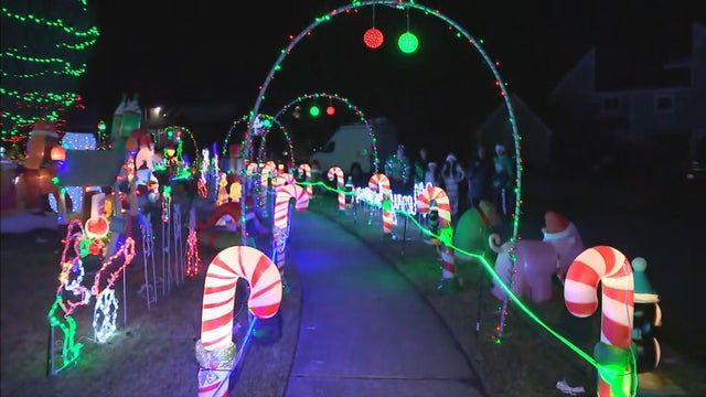 voorhees-new-jersey-christmas-lights-holiday-display-decorations-south-jersey.jpg 