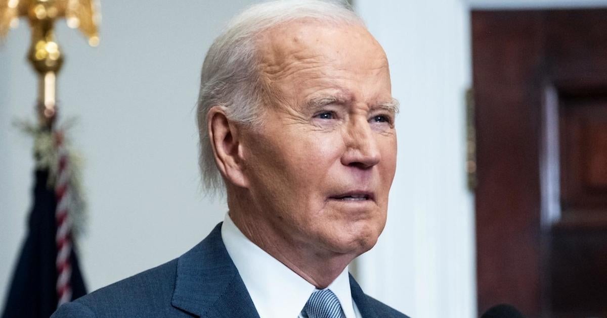 Who did Biden include in his round of clemency?