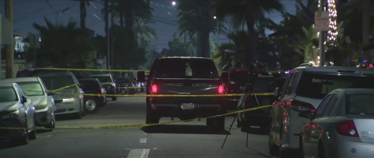 Woman dead, man injured after shooting in Huntington Park - CBS Los Angeles