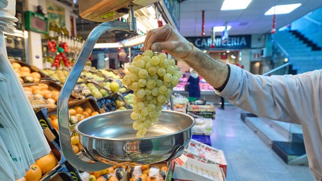 New Year's Eve Shopping At The Prosperity Market 