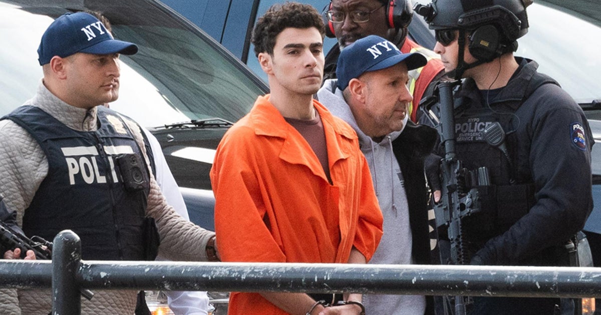 UnitedHealthcare CEO murder suspect Luigi Mangione appears in federal court  www.cbsnews.com