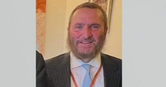 Fontainebleau hotel in Miami Beach suing Rabbi Shmuley Boteach after viral video Fontainebleau hotel in Miami Beach suing Rabbi Shmuley Boteach after viral video
