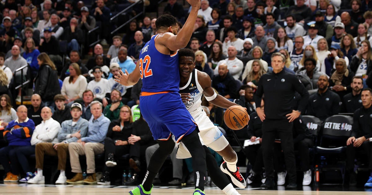 Towns tears up T-wolves in return with 32 points, 20 rebounds in romp by Knicks