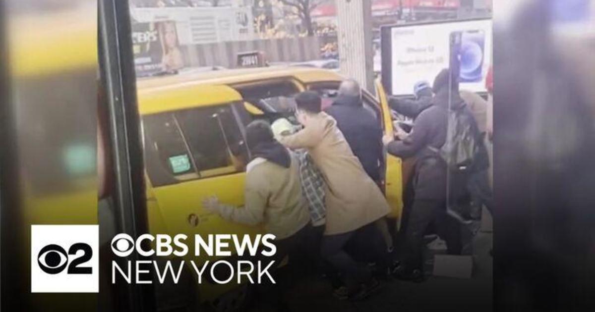 Out-of-control taxi strikes six pedestrians in Herald Square