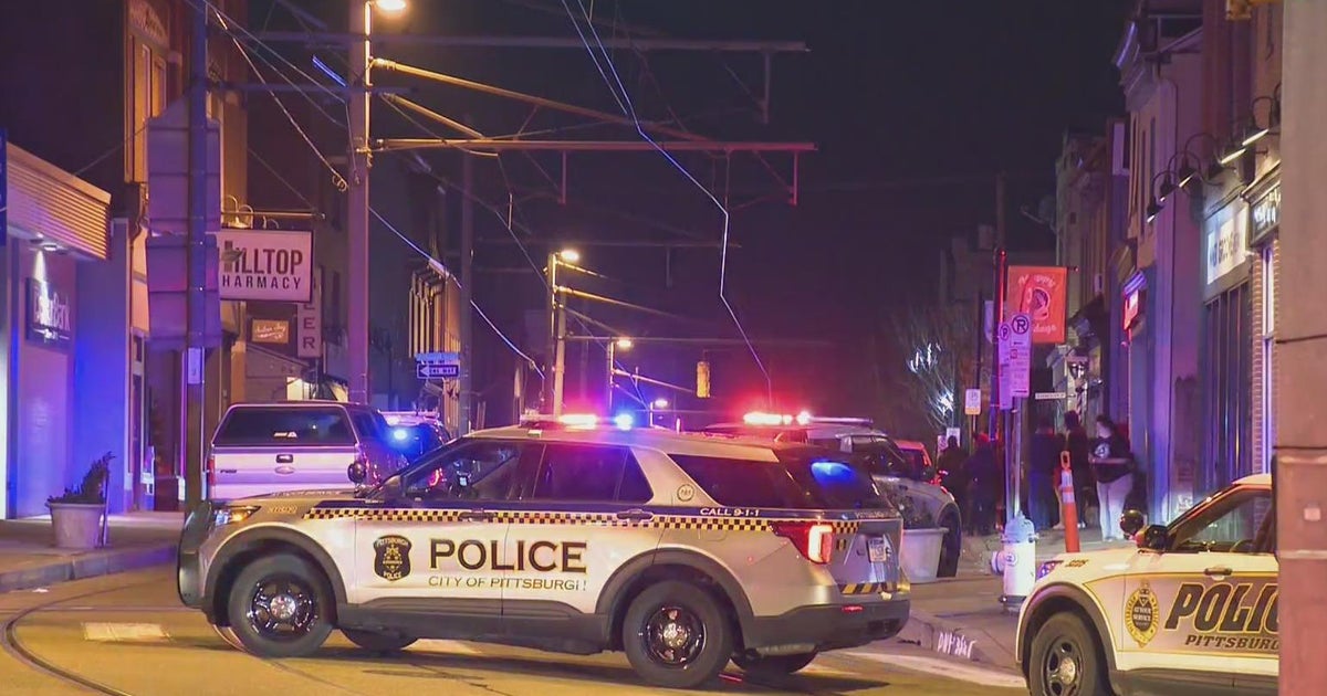 Police shot, kill man during SWAT standoff in Pittsburgh - CBS Pittsburgh