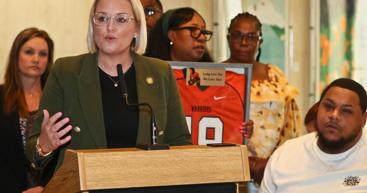 Florida State Rep. Hillary Cassel becomes second Democrat to turn Republican since 2024 elections Florida State Rep. Hillary Cassel becomes second Democrat to turn Republican since 2024 elections