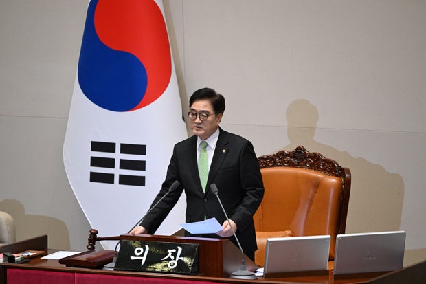 SKOREA-POLITICS-UNREST