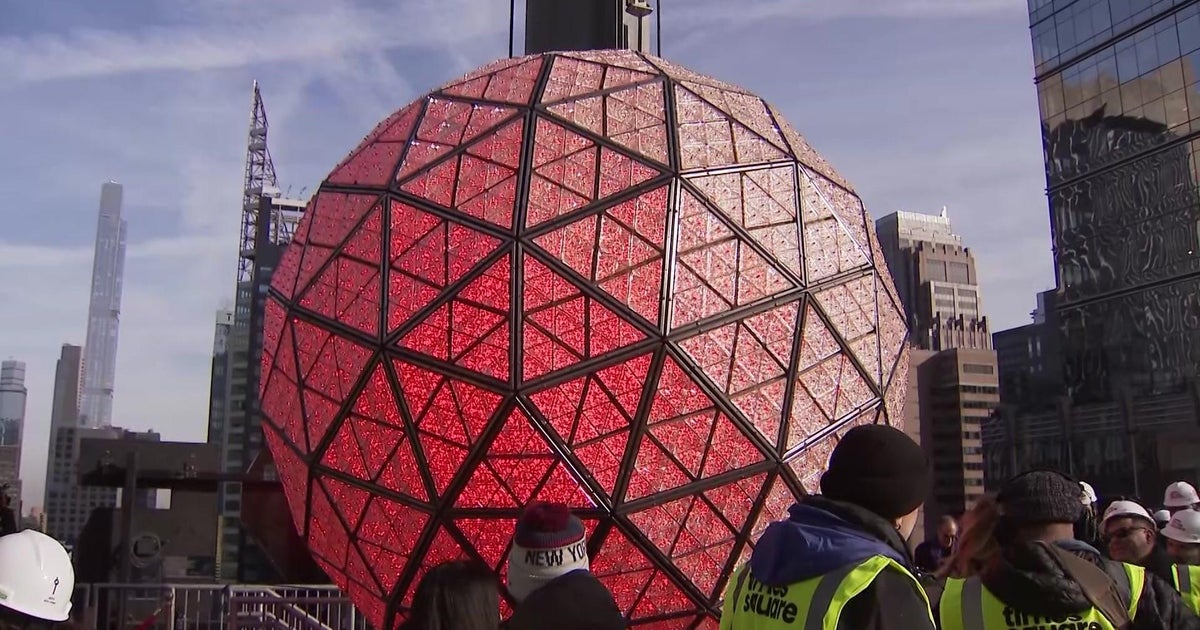 Times Square New Year’s Eve ball unveiled for 2025 celebration Times Square New Year’s Eve ball unveiled for 2025 celebration