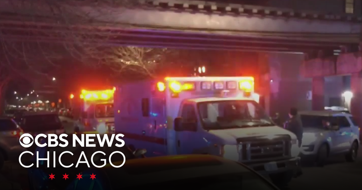25-year-old man killed in shootout on Chicago's Lower West Side - CBS ...