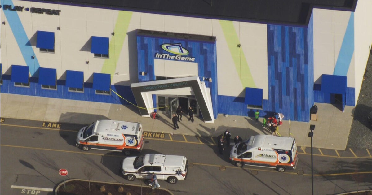 Lego Display Collapse Injures 10 in Peabody