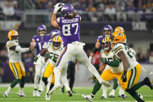 Green Bay Packers v Minnesota Vikings