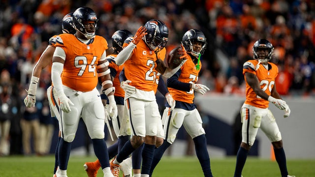 Indianapolis Colts v Denver Broncos