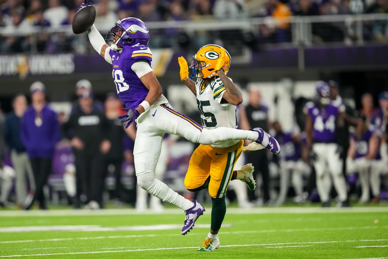 Green Bay Packers v Minnesota Vikings