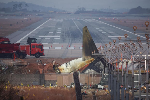 Rescaldo do acidente aéreo de Jeju no aeroporto de Muan, na Coreia do Sul
