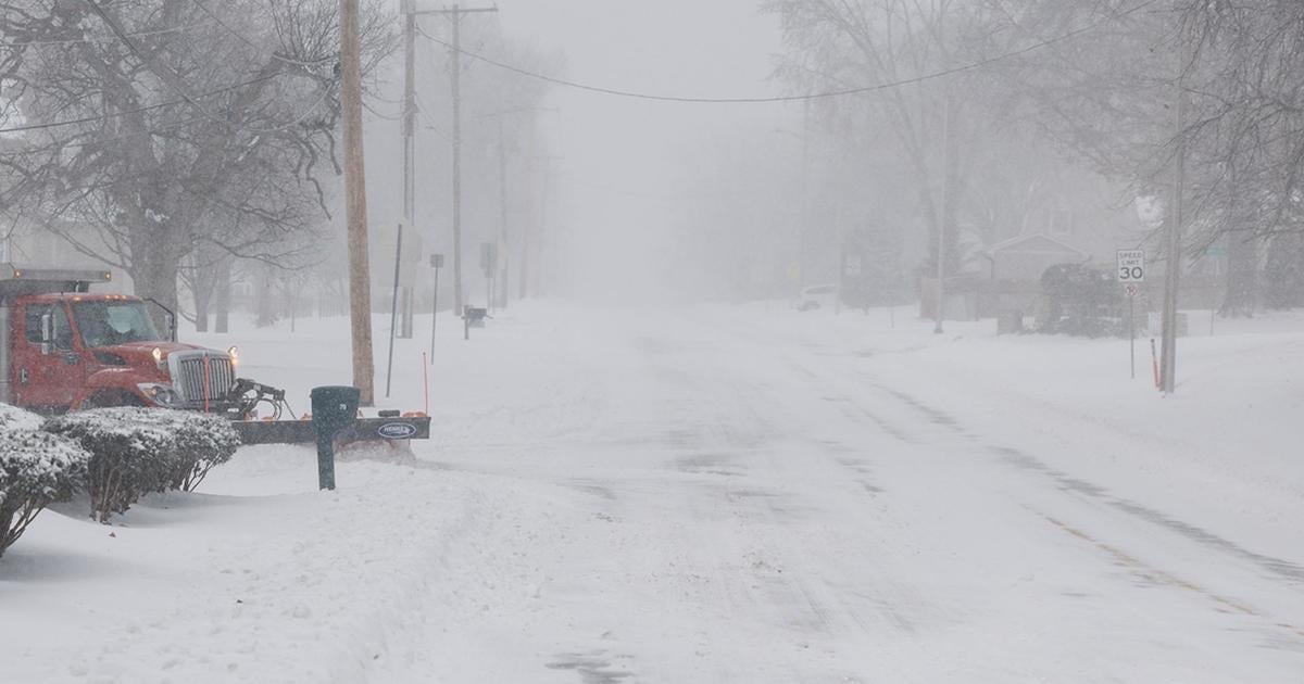 Major winter storm dropping snow and ice on millions from Midwest to