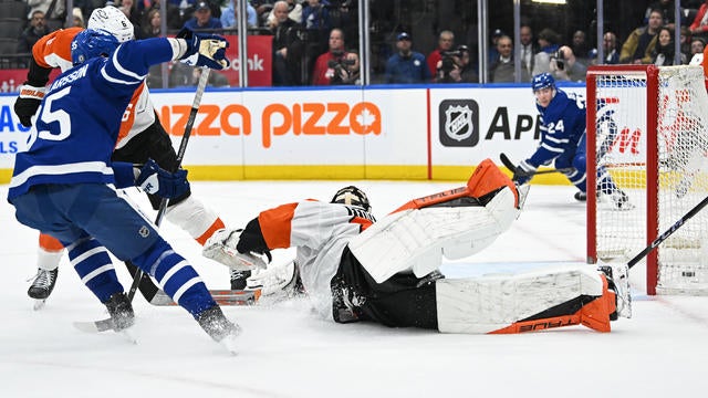 NHL: JAN 05 Flyers at Maple Leafs 