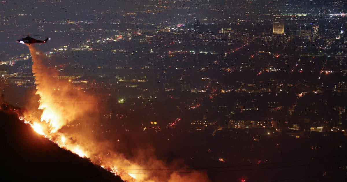 Dramatic Evacuation Efforts in Los Angeles as Palisades Fire Threatens Homes