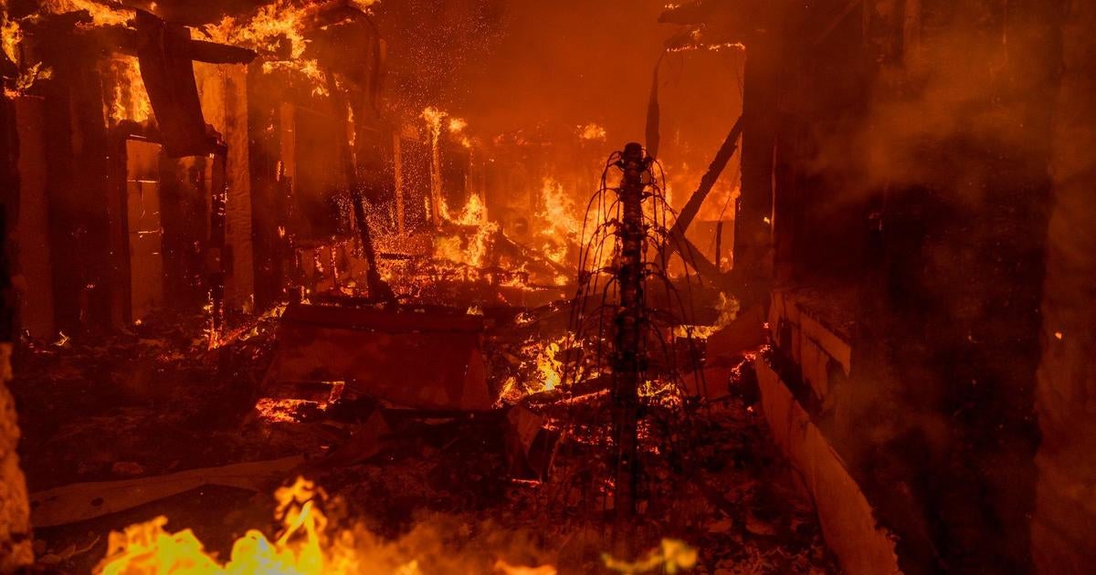 Latest news on California wildfires as looters arrested, FEMA promises aid