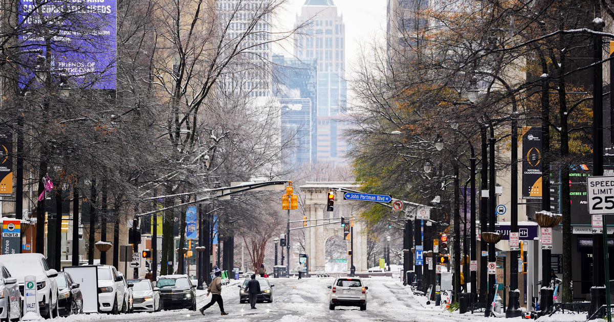 Powerful winter storm throughout Southern U.S. maintains its icy grip