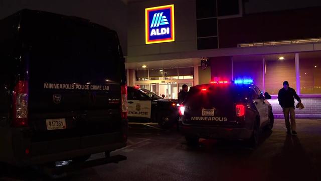 inx-aldi-security-guard-shot-mpls-011025.jpg 