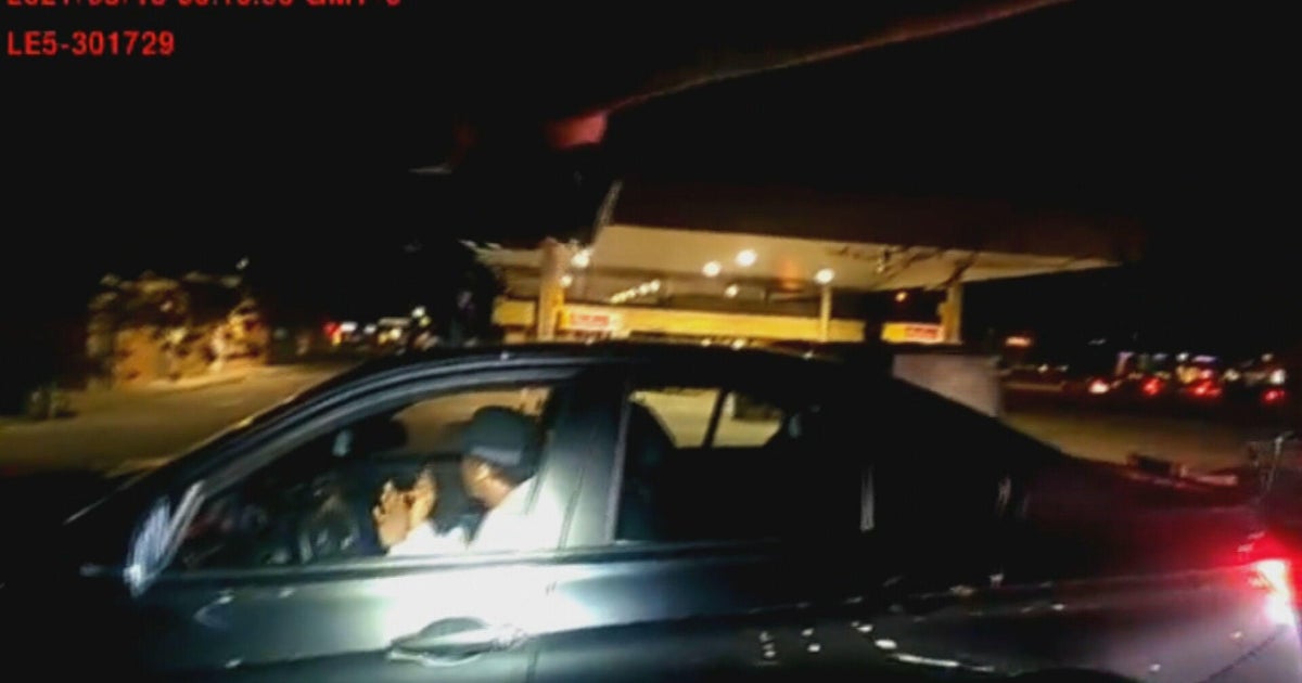 Aurora police officer liable for excessive force during 2021 arrest ...