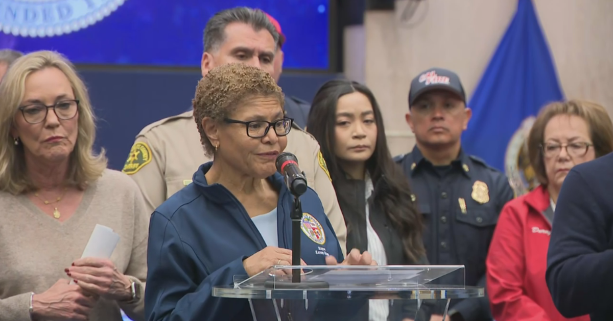 Trump team is talking with Los Angeles leaders about fire zones tour, Mayor Karen Bass says