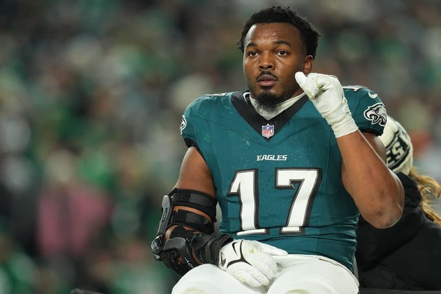 Philadelphia Eagles LB Nakobe Dean to miss rest of playoffs with knee  injury - CBS Philadelphia