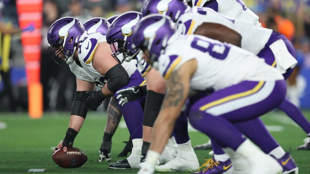 NFC Wild Card Playoffs: Minnesota Vikings v Los Angeles Rams 