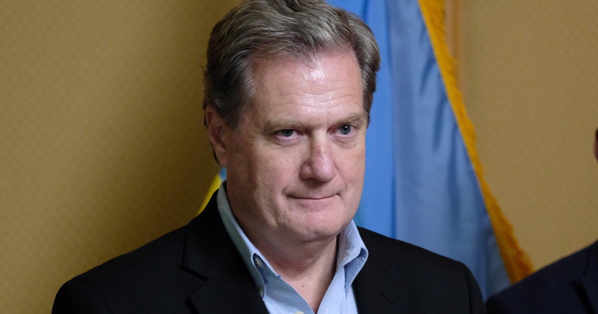 Konuşmacı Johnson Temsilci Turner'ı Temsilciler Meclisi İstihbarat Başkanlığı görevinden aldı