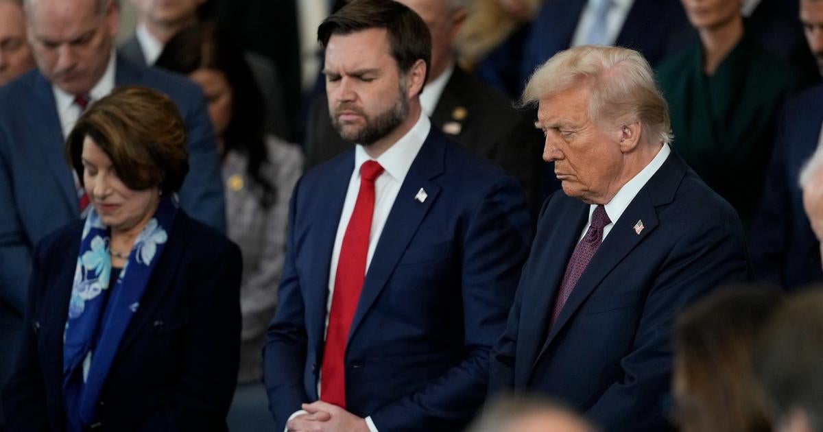 Cardinal Nolan, Rev. Graham pray at Trump's inauguration