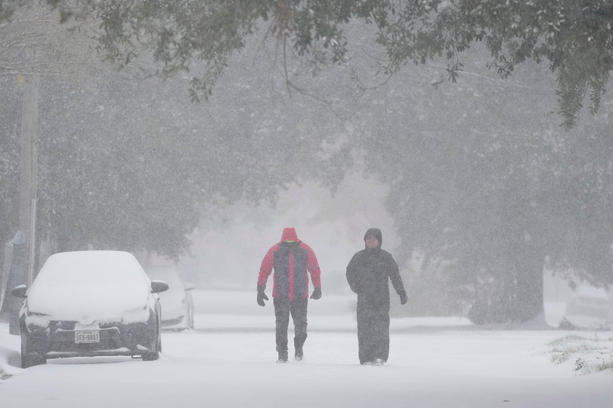 From Texas to Florida, rare winter storm brings deadly cold and snow to ...