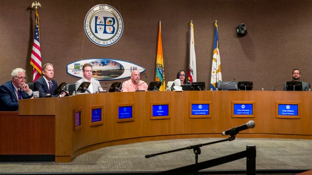 City Council Votes To Be Non-Sanctuary City 