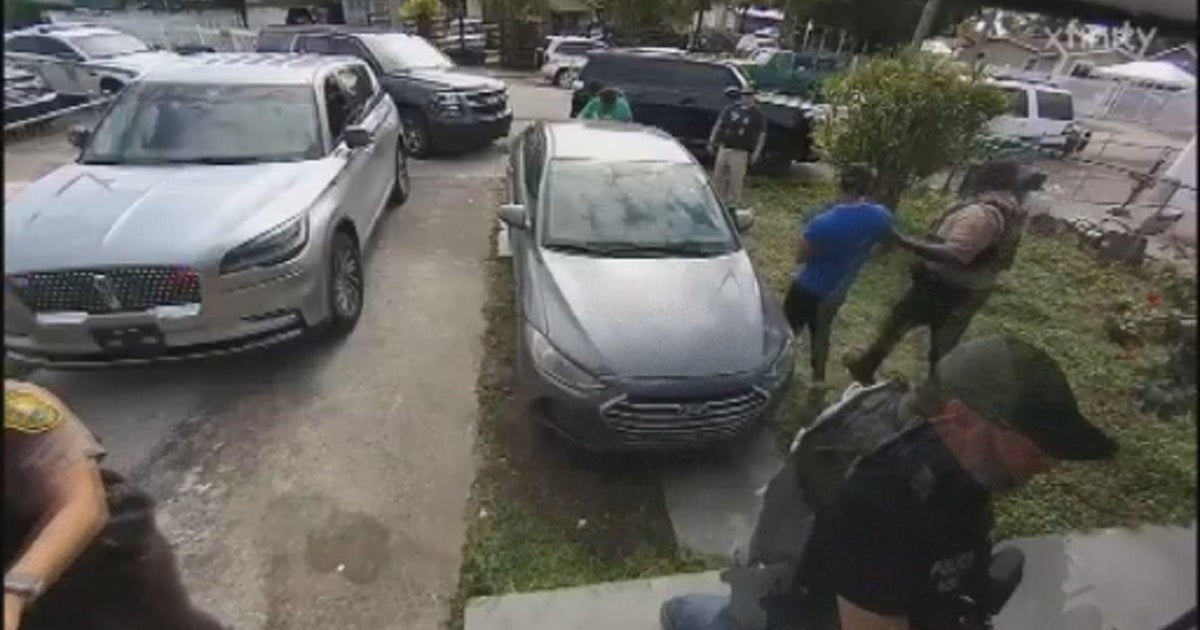 Miami man claims wife was detained in one of several Florida ICE raids: Miami man claims wife was detained in one of several Florida ICE raids: