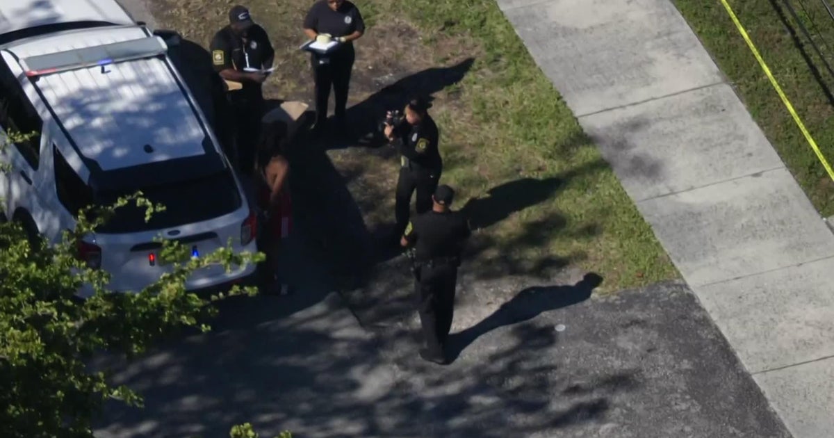 Verbal altercation between brothers leads to fatal shooting, Miami Gardens police say Verbal altercation between brothers leads to fatal shooting, Miami Gardens police say