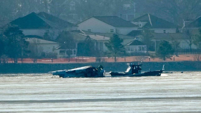 American Airlines Plane And Black Hawk Helicopter Crash Near Reagan National Airport 